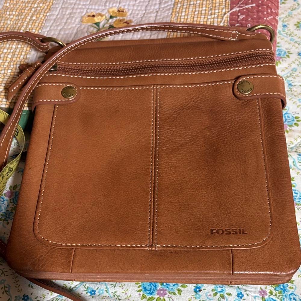 Fossil Tan Leather Crossbody Bag